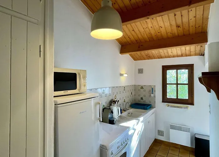 Maison Cosy Avec Mezzanine, Proche Et Commerces, Terrasse Tranquille - - Fr-1-224b-606 * Noirmoutier-en-l'Île